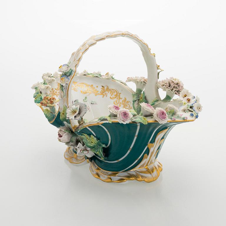 A rare porcelain basket, Imperial porcelain manufactory, St Petersburg, Tsar Nicholas I (1825-55).