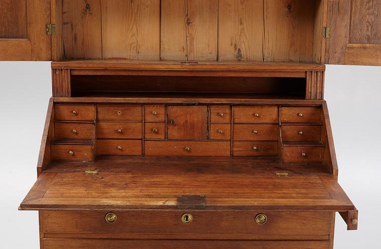 Skrivskåp, omkring år 1800.