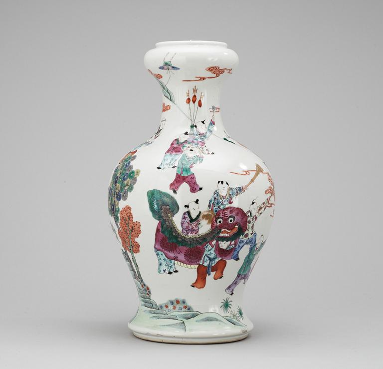 A Chinese 'boys' vase, 20th Century.