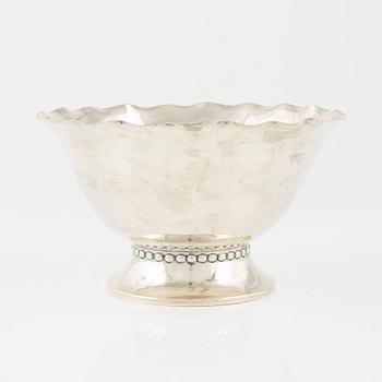 A silverbowl dated 1926.