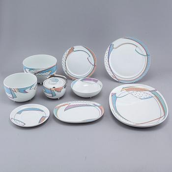 A tableware set of 28 pieces, "Century new wave" by Tapio Wirkkala and Dorothy Hafner for Rosenthal Studio Linie.