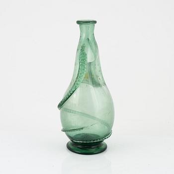 A glass bottle, 18th/19th century.