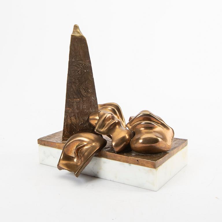 Jens Fleming Sörensen,  a signed dated and numbered brass sculpture 89 4/10.