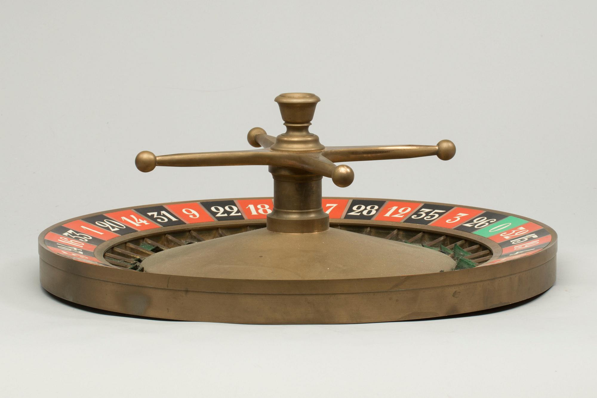 ROULETTEHJUL, 1900-tal.