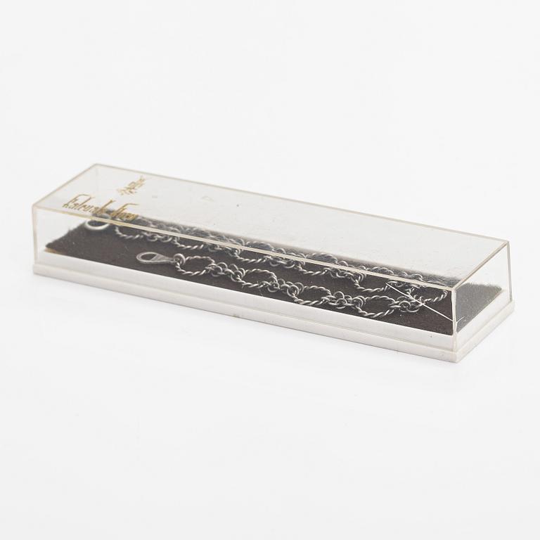 A sterling silver bracelet, model 425. Kalevala Koru, Helsinki 1972.