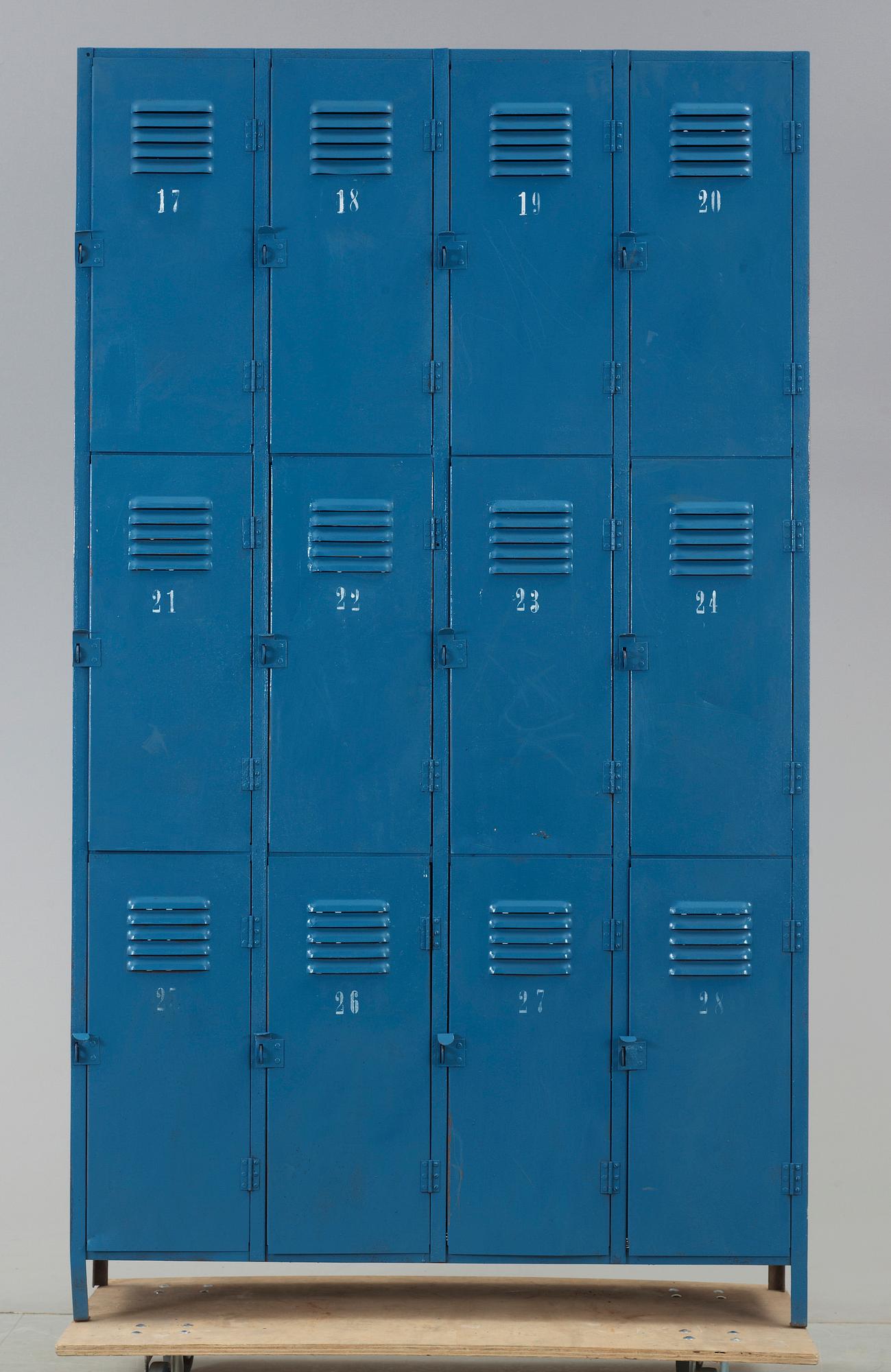 INDUSTRISKÅP, klädskåp/förvaring, metall, 1900-tal.