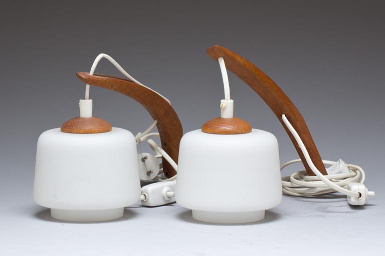 VÄGGLAMPOR, ett par, Uno och Östen Kristiansson, Luxus.