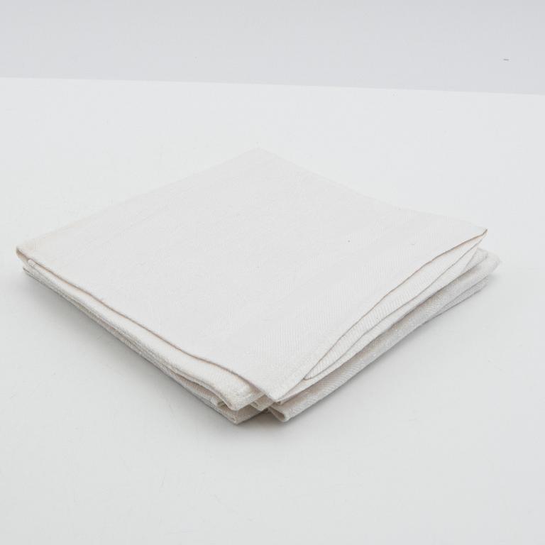 Napkins a total of 73 pcs damask various patterns first half of the 20th century.