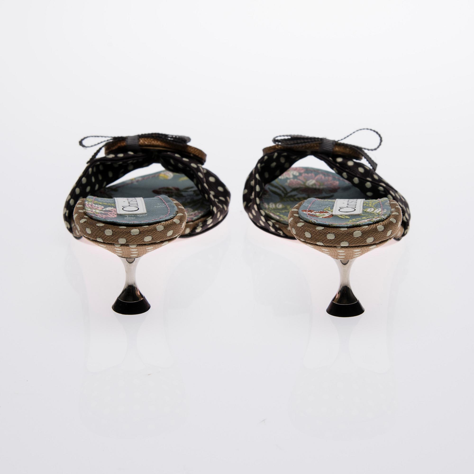 SKOR, Christian Lacroix.