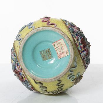 A Chinese 'dragon' enamelled porcelain vase, 20th century.