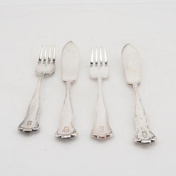 A Swedish 20th century set of 12 silver fish cutlery mark of Hallbergs Stockholm 1947.