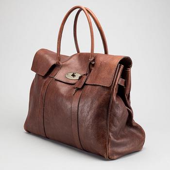 A MULBERRY PICADILLY HANDBAG.