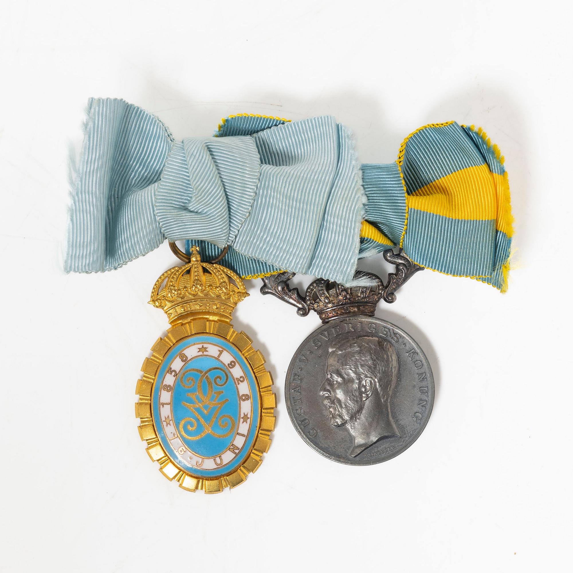 Medals and badges, 12 pcs, Sweden, Germany, and France.