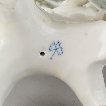Two bird figurines, porcelain, Germany.
