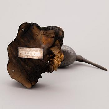 Tapio Wirkkala, Skulptur, "Beckasin" daterad 1.12 1978.