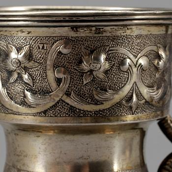 BÄGARE, silver, Ryssland, 1800-tal. Vikt 252 gram.