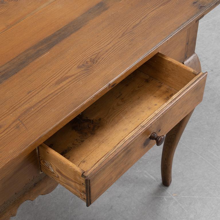 Bord med låda, rokoko, 1700-talets mitt.