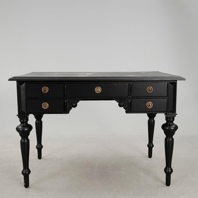 SKRIVBORD, omkring 1900.