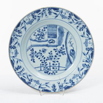 Fat, 4 st, porslin, Kina, Qingdynastin, 1700-tal.