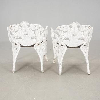 TRÄDGÅRDSSTOLAR, ett par, gjuten aluminium, "Riab". 1900-talets andra hälft.