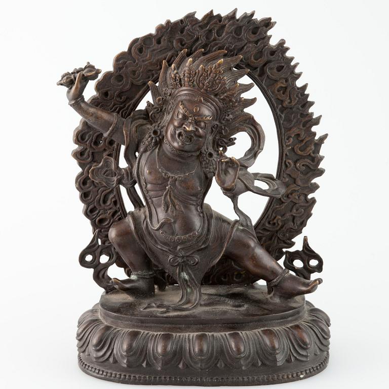 SKULPTUR, "Vajrapani", patinerad mässing, 1900-talets slut.