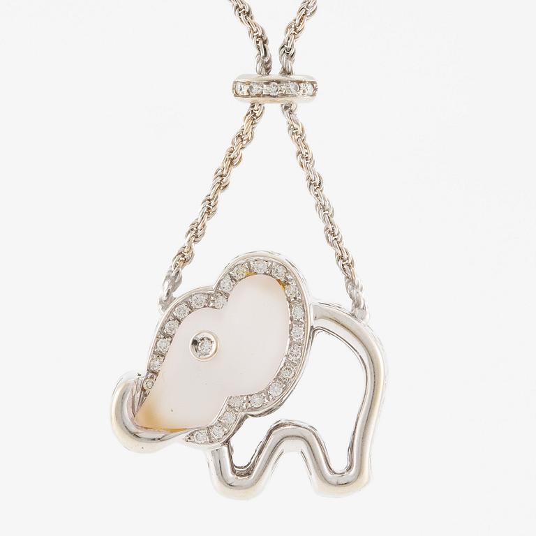 Necklace in 18K white gold with a white stone likely rock crystal and round brilliant-cut diamonds, in the shape of an elephant.