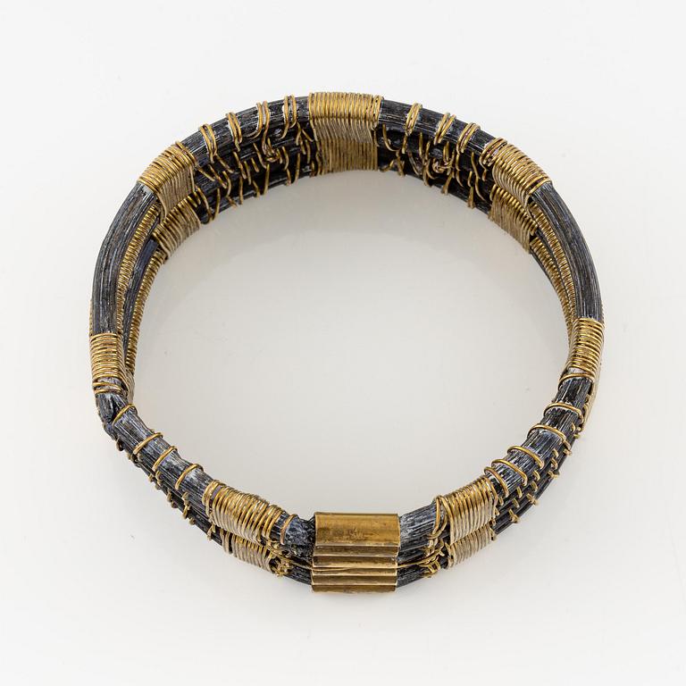 Vivianna Torun Bülow-Hübe, armband, mässing och rotting, Stockholm egen verkstad sent 1940-tal.