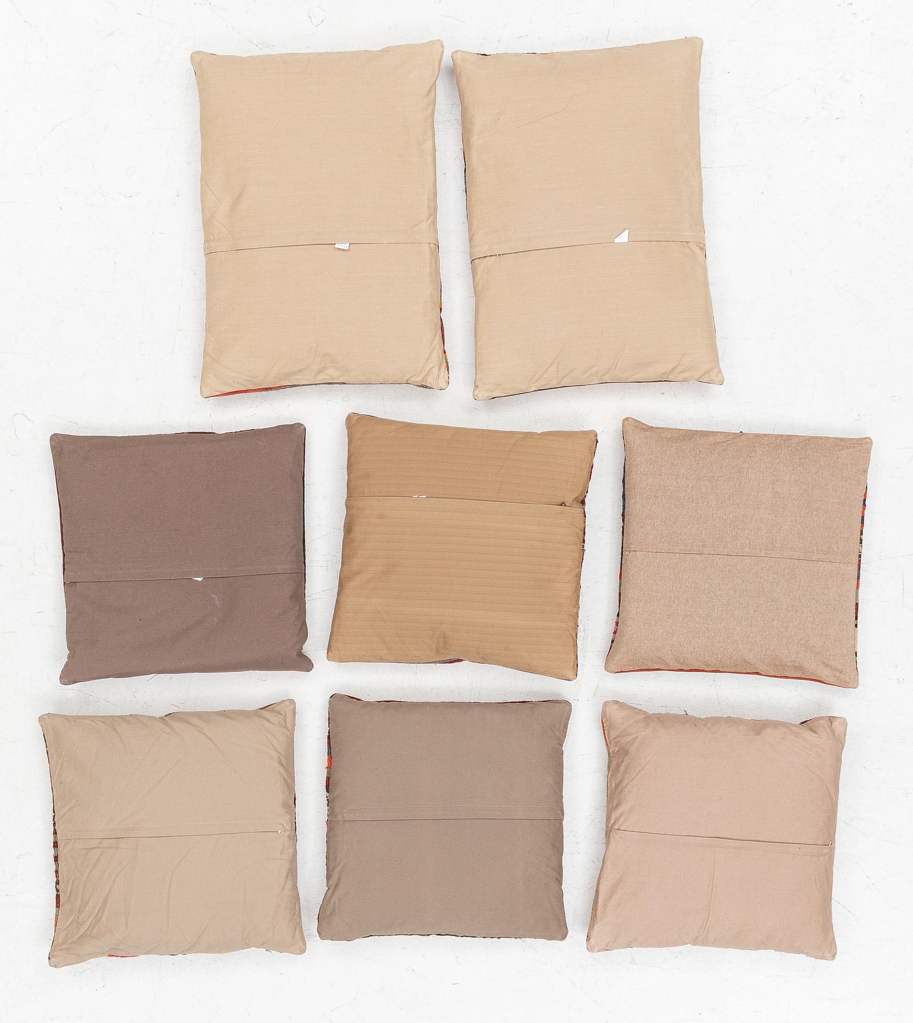 Cushions 8 pcs kelim. 67 x 48 and 48 x 48 cm.