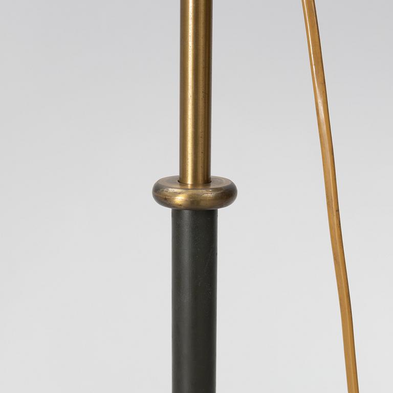 Harald Notini, golvlampa, modell "15597", Arvid Böhlmarks Lampfabrik, Stockholm, 1950-tal.