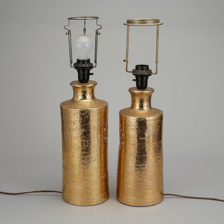 BORDSLAMPOR, 2 st snarlika, keramik, Bitossi, Bergboms, 1900-talets andra hälft.