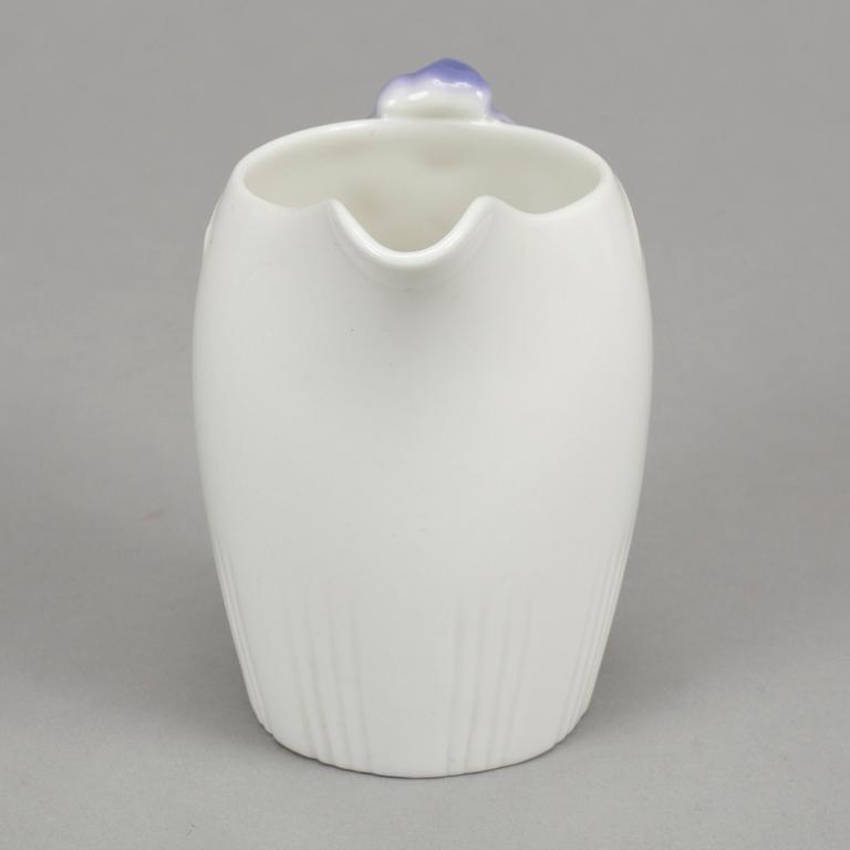 Alf Wallander, a 'Trollsländan' part service, nine pieces,  Rörstrand, Jugend.