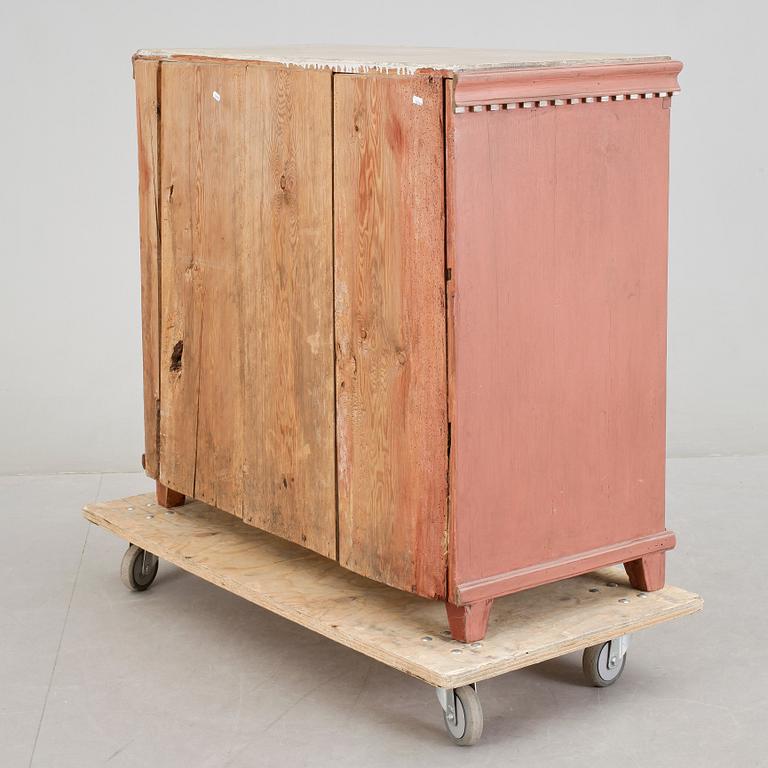 BYRÅ, sengustaviansk, 1800-tal.