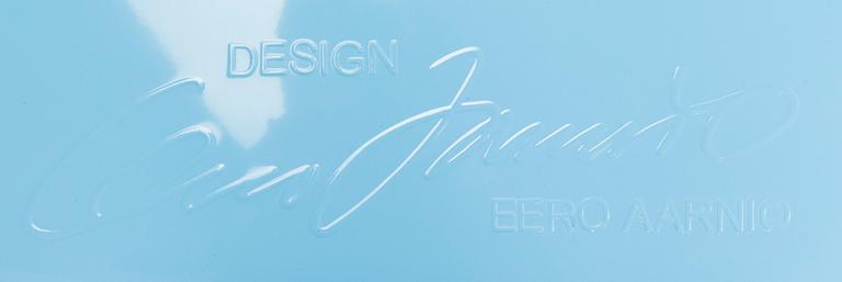 Eero Aarnio, "Soap-tuoli" Artekno, signeerattu Eero Aarnio, 2010.