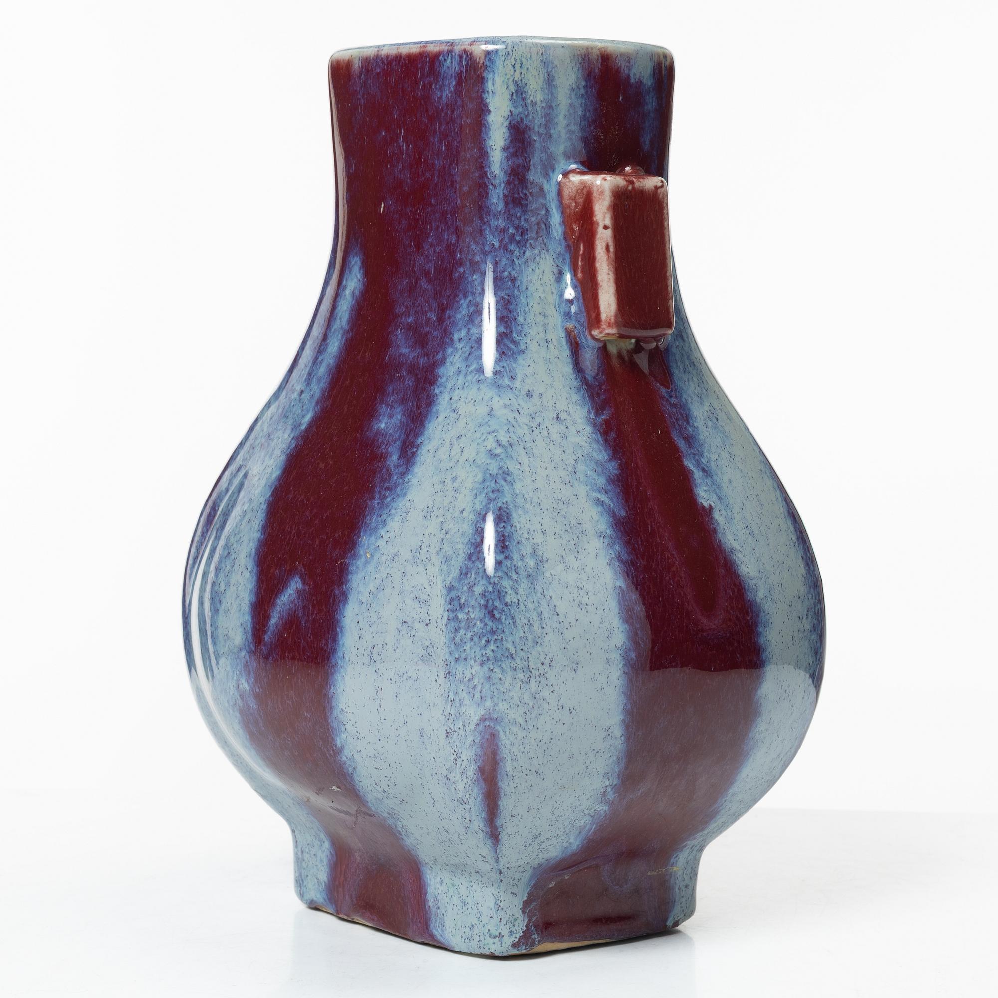 Vas, porslin, Kina, 1900-tal.