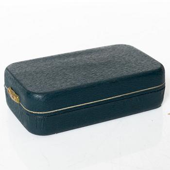 Dunhill, lighter.