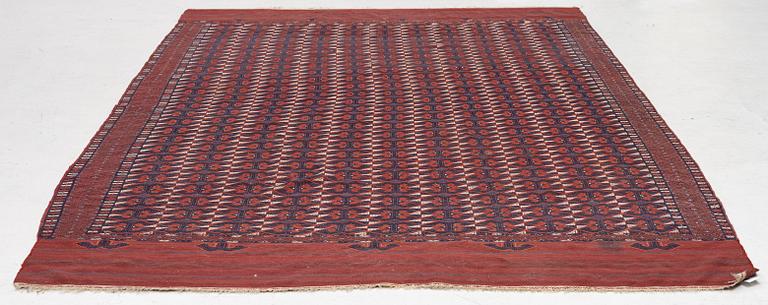 An antique, flat-woven 'Maroofandi', Yomut, Western Turkmenistan, approx. 317 x 207 cm.