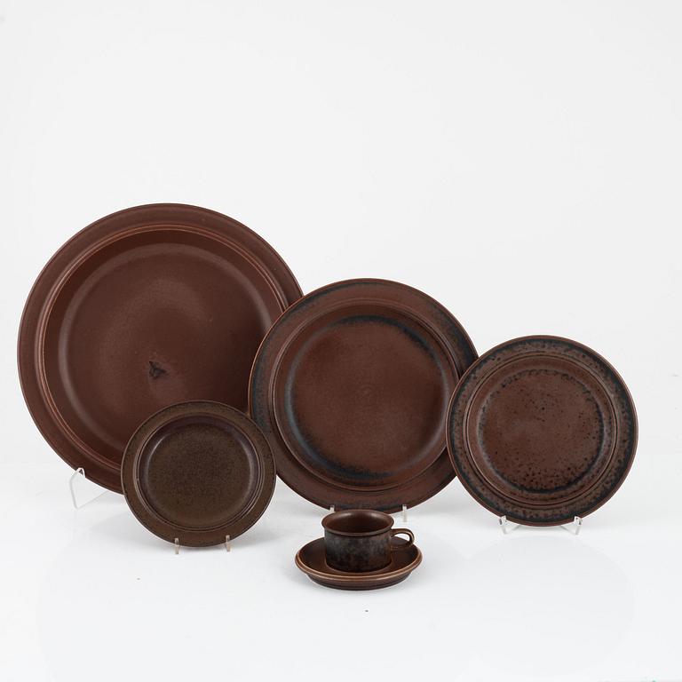 Ulla Procopé, a stoneware dining and coffee set, 'Ruska', Arabia (50 pieces).