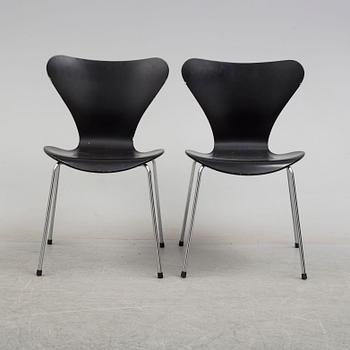 ARNE JACOBSEN, stolar, 7 st, "Sjuan", Fritz Hansen,