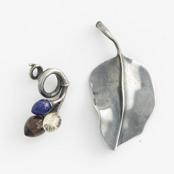 Ole Lynggaard, 2 pieces, pendants, silver.
