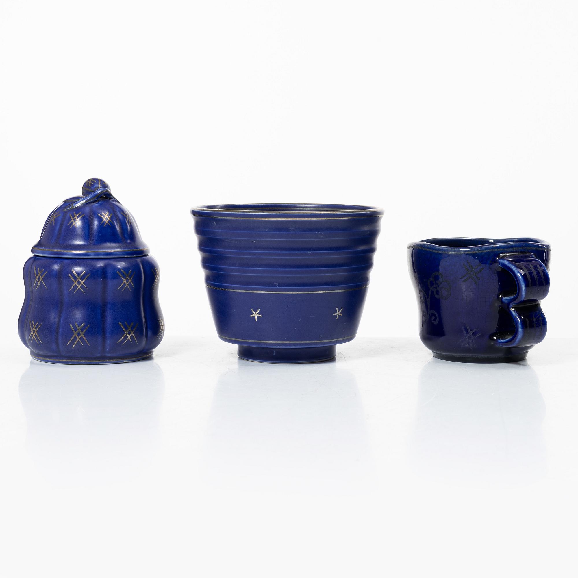 Wilhelm Kåge, a vase, jar with cover, flower pot and plate, Gustavsberg, Sweden, 1924-1930.