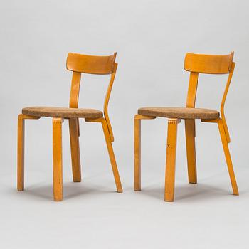 Alvar Aalto, pöytä "73" ja tuoleja, 4 kpl, malli 69, O.Y. Huonekalu-ja Rakennustyötehdas A.B. 1940-luku.