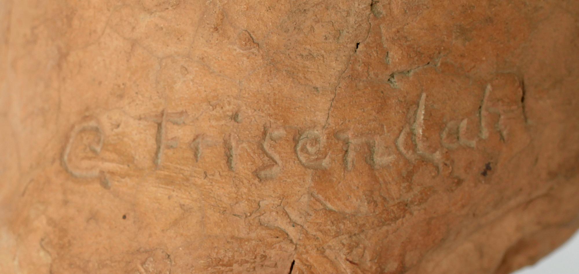 CARL FRISENDAHL, lergods, skulptur, sign.