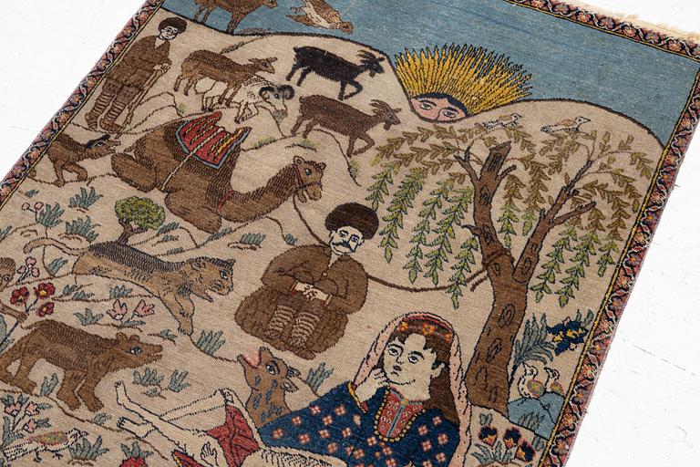 A semi-antique Tabriz rug, Northwest Persia, c. 137 x 101 cm.