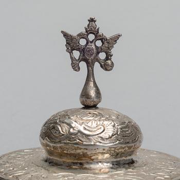 A BEAKER WITH LID, silver, Russia, Moscow ca 1770-80, Timofei Silujanov, weight 392 g.