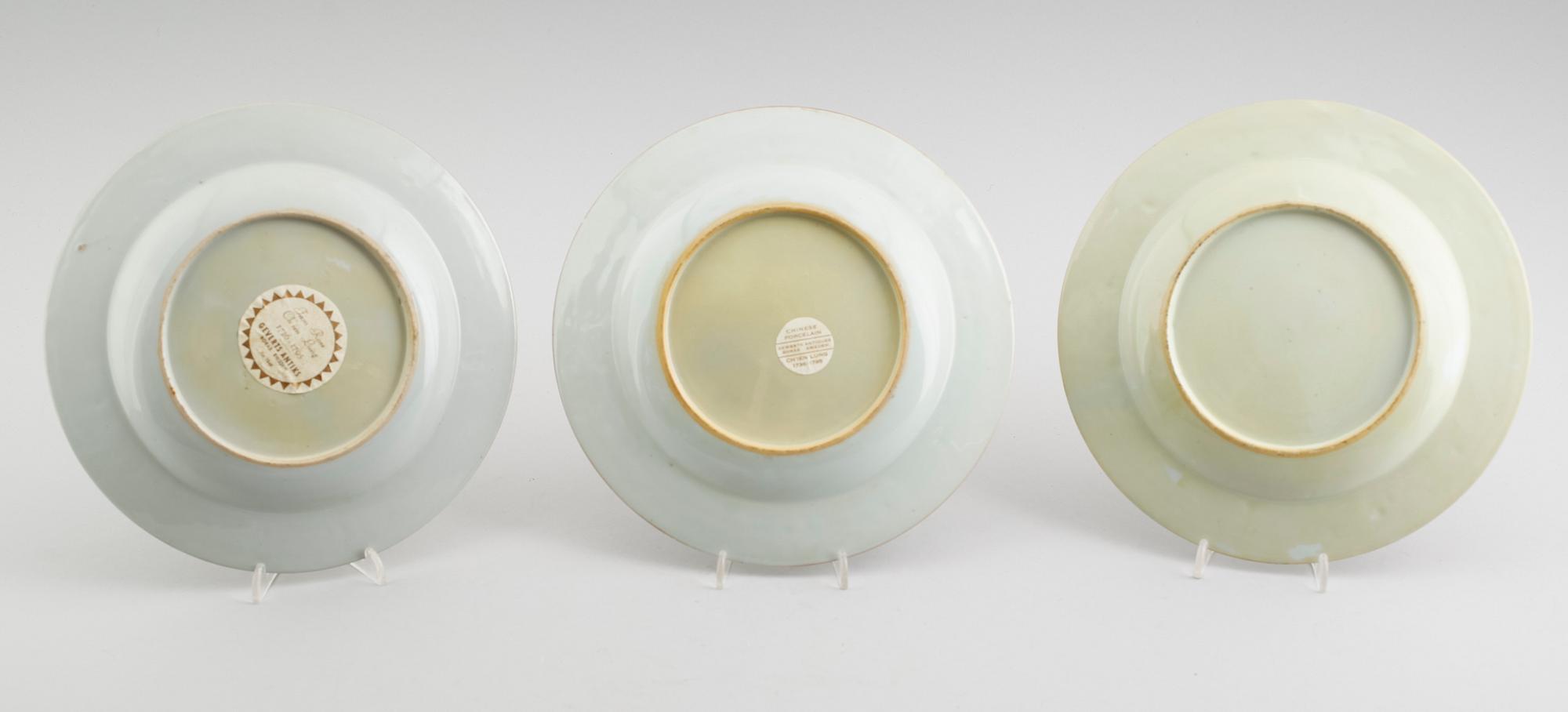 TALLRIKAR, 3 st, porslin, Kina, Qianlong 1736-1795.