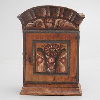 A Swedish wall cabinet, Rättvik, Dalarna, dated 1815.
