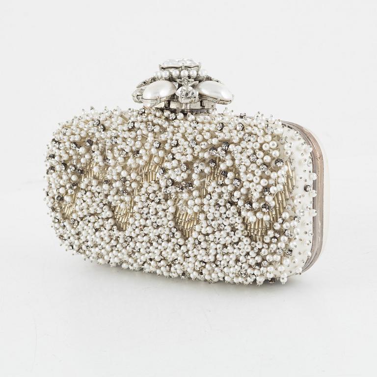 Oscar de la Renta. Clutch.