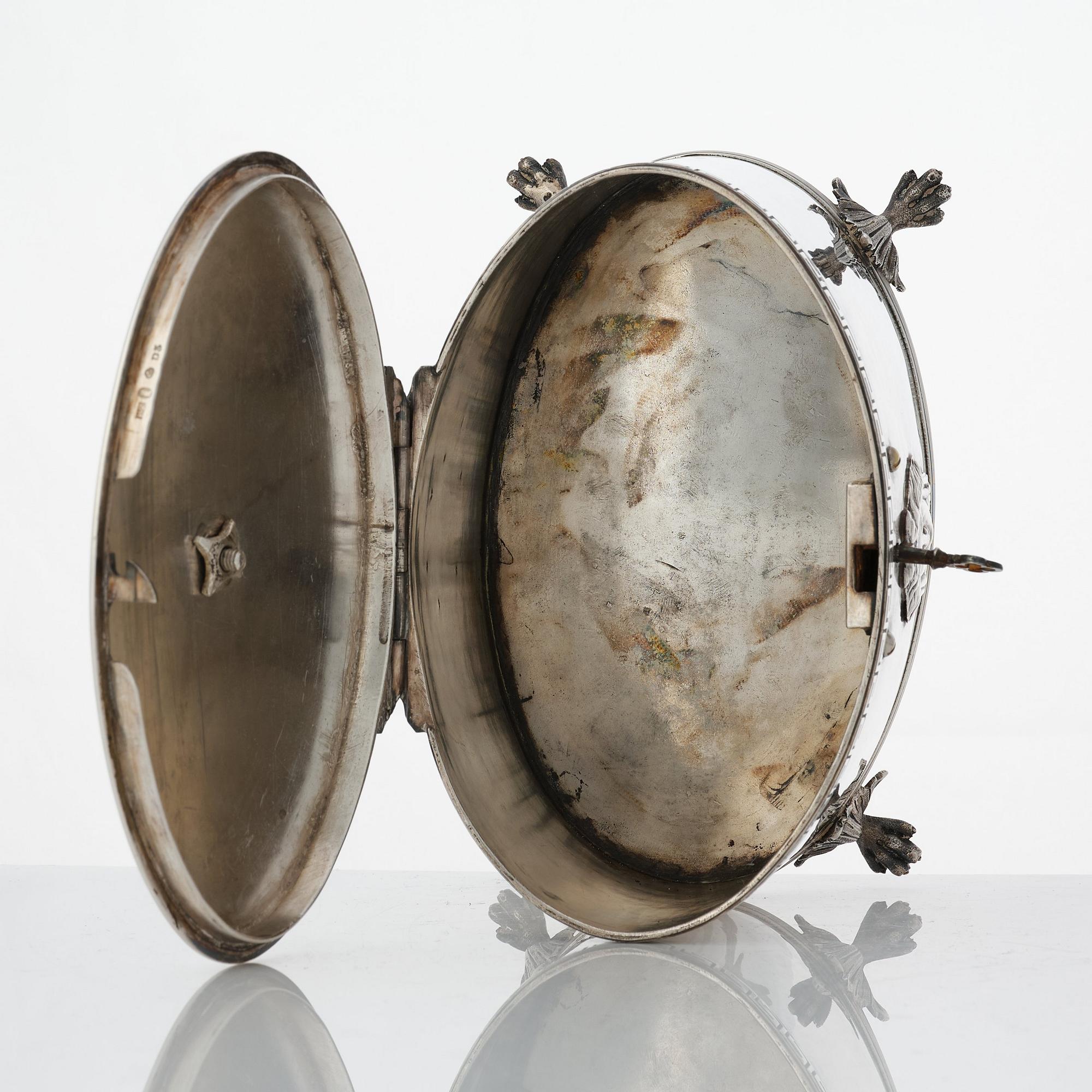 Pehr eller Adolf Zethelius, sockerskrin, silver, Stockholm 1810. Empire.