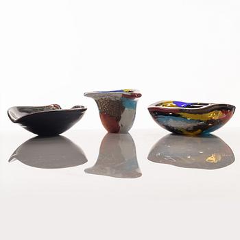 Three glass bowls, in the manner of Dino Martens, Italy.