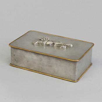 A Svenskt Tenn pewter and brass box,  Stockholm 1930.